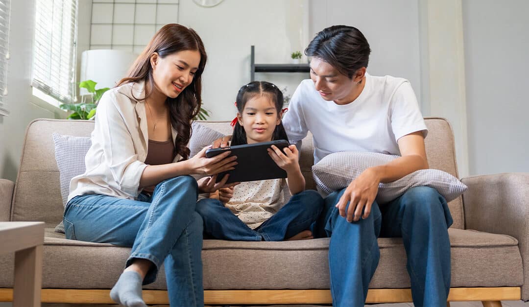 Spanish Phrases Parents Can Say to Encourage & Support Kids